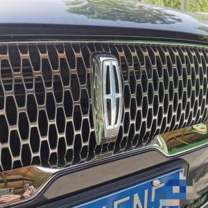 Lincoln MKC Light up Emblem