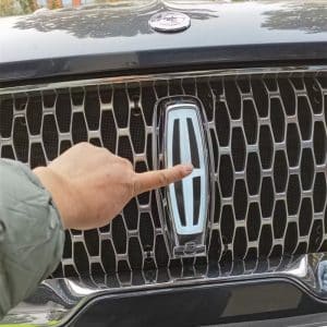 Lincoln MKZ Light Up Emblem