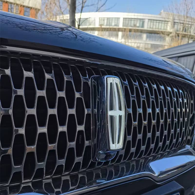 Lincoln MKZ Light Up Emblem (2017-2021) - Image 3