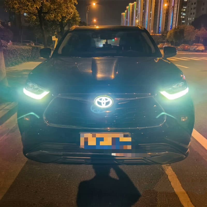 Toyota C-HR Light Up Emblem