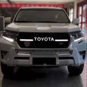 Toyota Land Cruiser 150 Illuminate Grille