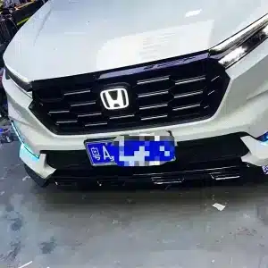 Honda CR-V light up emblem 2002–2022 — dynamic LED, front grille view