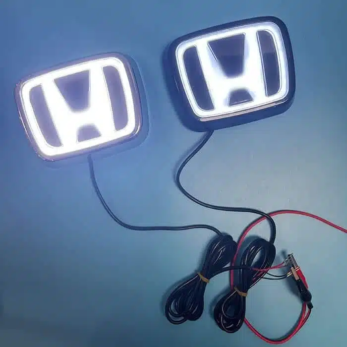 Honda CR-V light up emblem — dynamic LED illumination effect