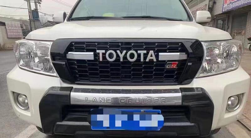 Toyota light up emblem