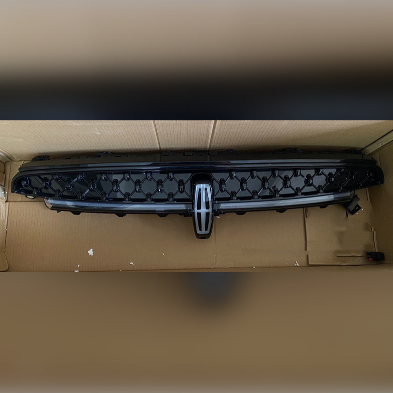 Lincoln Corsair Light Up Emblem with strips