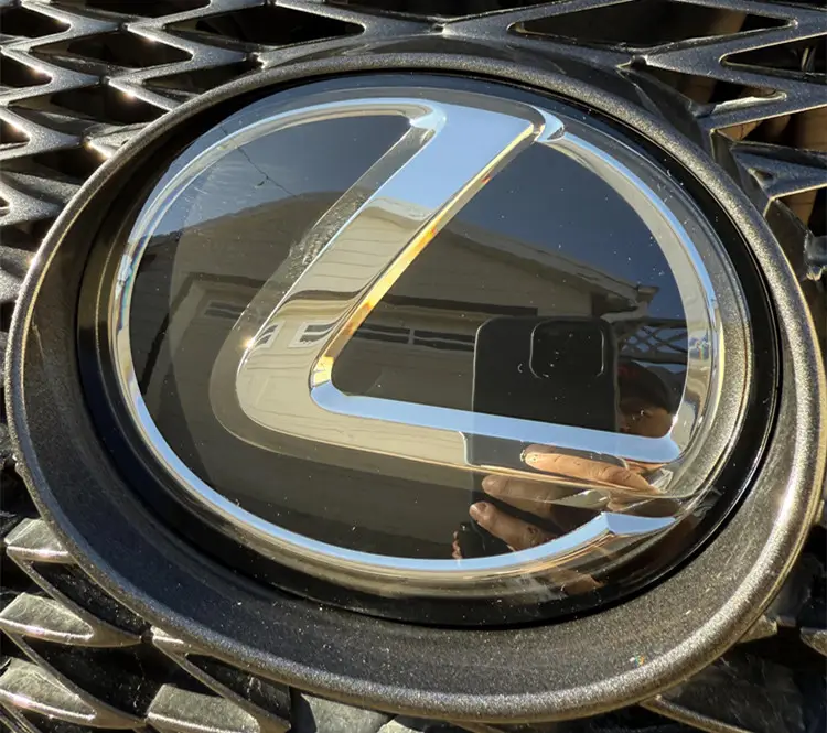 Factory Lexus Emblem
